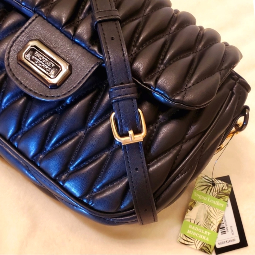NEW: BADGLEY MISHKA QUILTED CROSSBODY BAG
